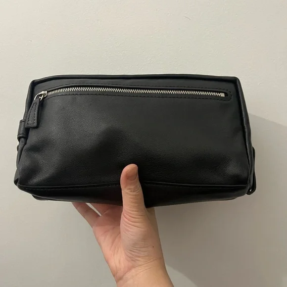Longchamp Men’s Black Leather Pouch - Picture 6 of 11